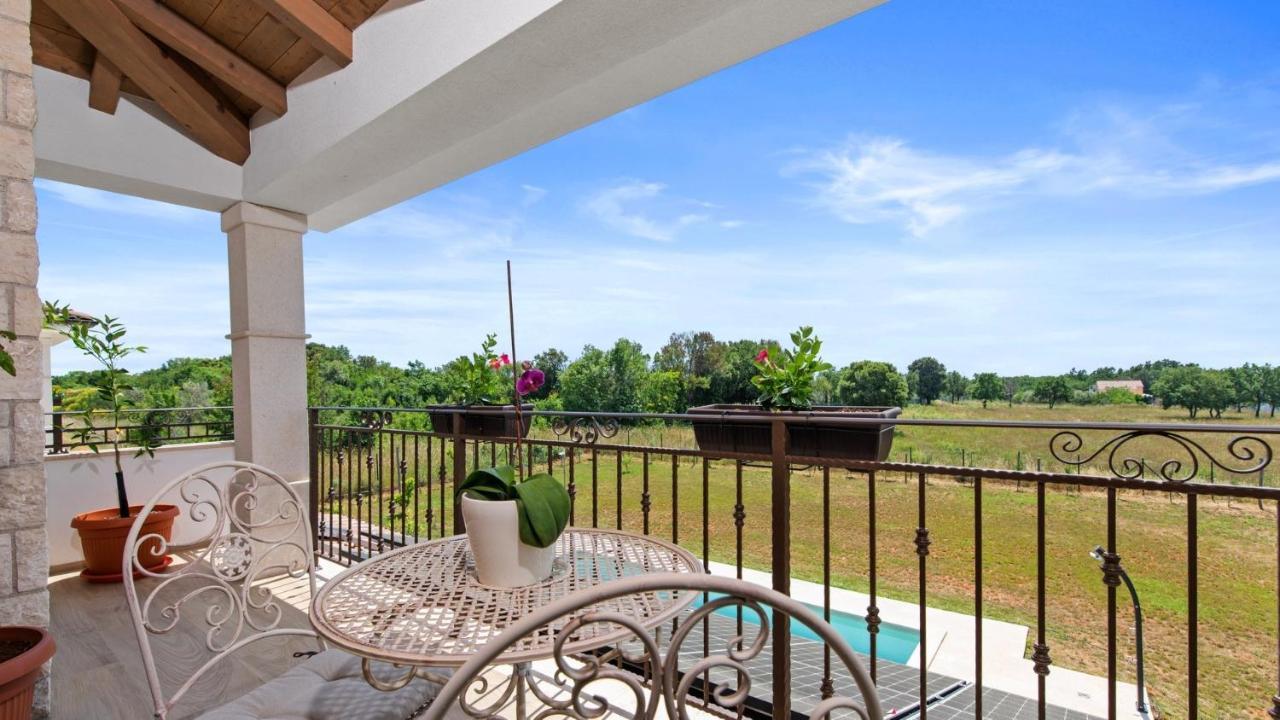 Villa Campagna Galižana Екстериор снимка